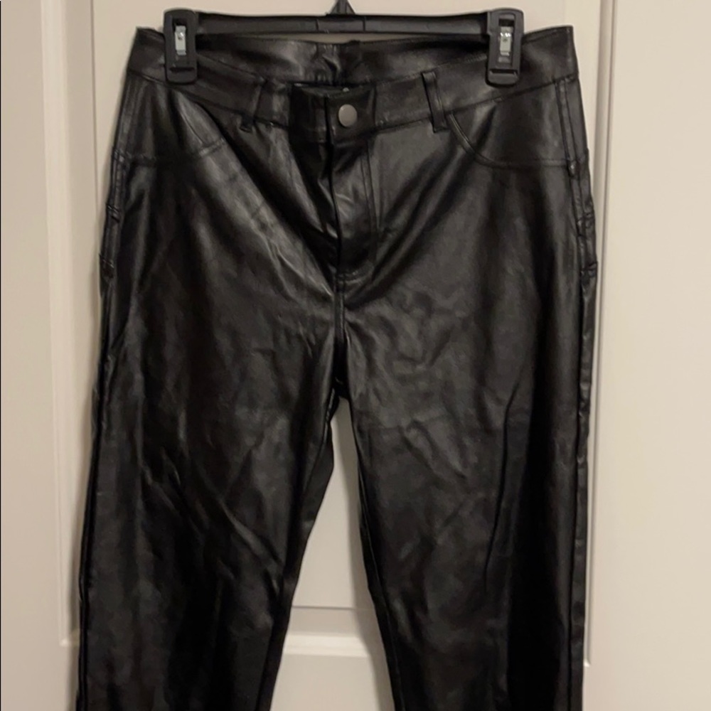 Pants - Picture 2 of 4